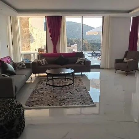 Villa Su Kaş